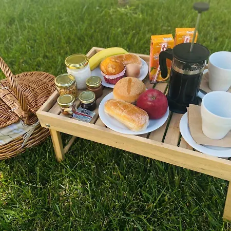 Hotel Ninemia Suites & Open Air *
